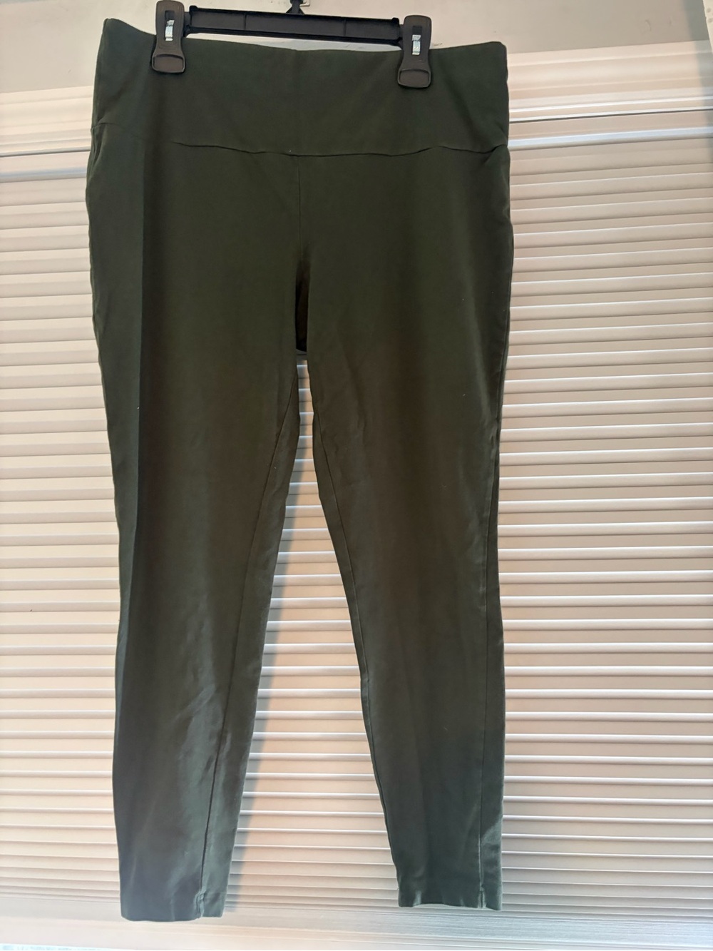 Terra & Sky Olive Ponte High-Waist Leggings